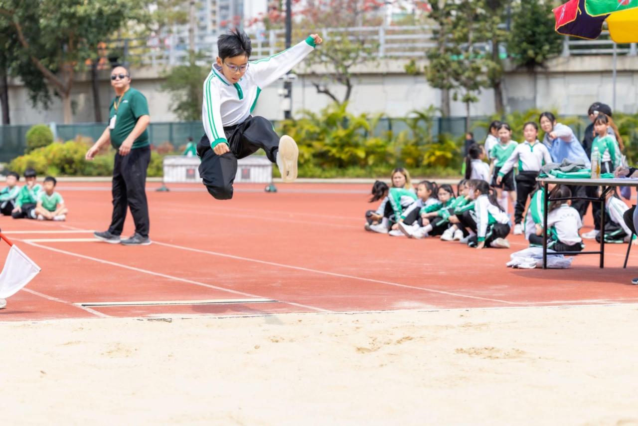 東華三院鄧肇堅小學陸運會